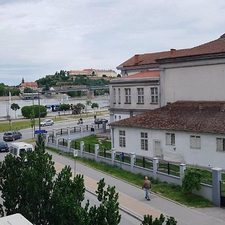 Apartman No.5 Novi Sad Bagian luar foto