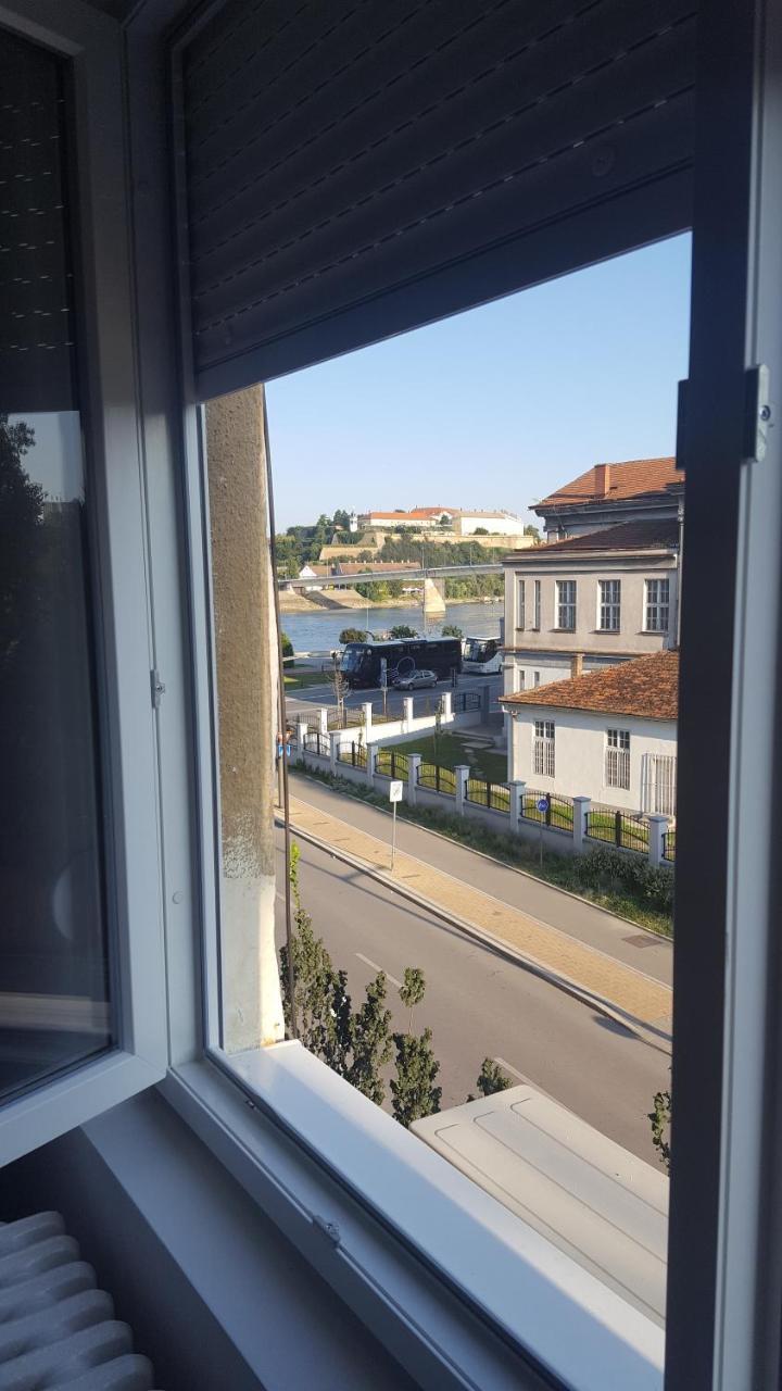 Apartman No.5 Novi Sad Bagian luar foto